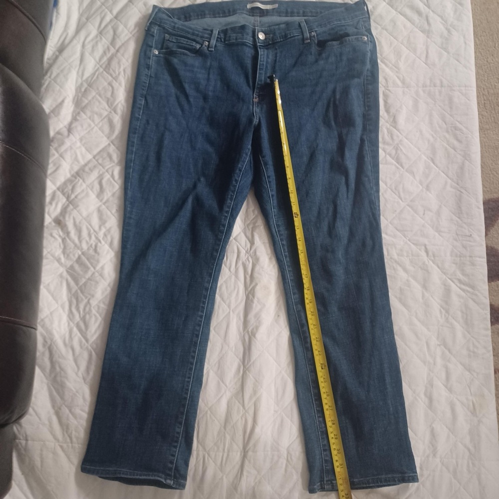 Levies Jeans Womens 20W Blue Denim Classic Straight 5 Pocket Stretch 40x30 - Picture 2 of 6